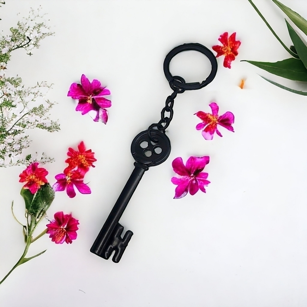 Coraline Movie Black Button Key Keyring Keychain